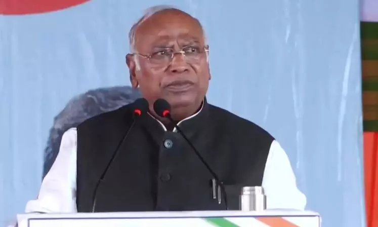 Kharge Taunts BJP Leaders Dip in Ganga